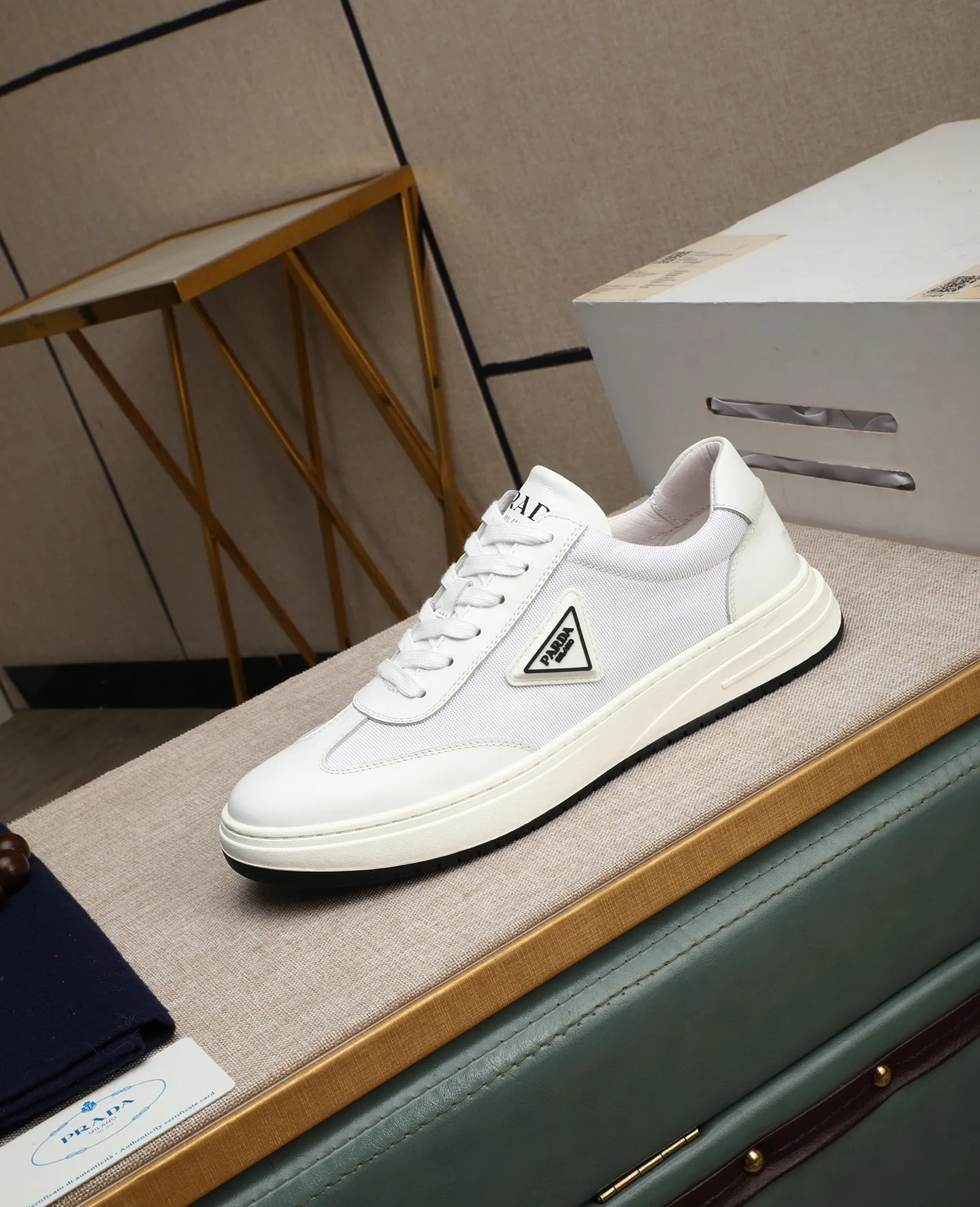 Men's men's shoes 💰420 🌹🌹[PRADA—Prada] latest model 🙈original replica! 👟👟👟Available here. The workmanship is top-notch. The upper is made of Italian 🇮🇹Imported calfskin. ❗️Breathable genuine leather lining @Suitable for travel. The original version has an enlarged engraved sole, making it suitable for all kinds of travels, showing low-key luxury. Let quality speak for itself. Color: Size: 38-44